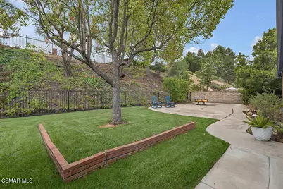 1443 Briarglen Avenue, Westlake Village, CA 91361 - Photo 34