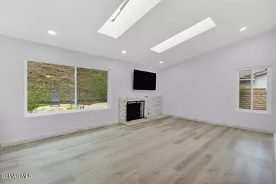 1443 Briarglen Avenue, Westlake Village, CA 91361 - Photo 12