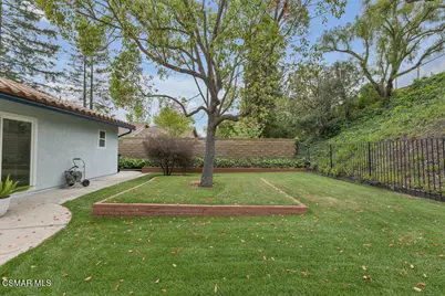1443 Briarglen Avenue, Westlake Village, CA 91361 - Photo 28