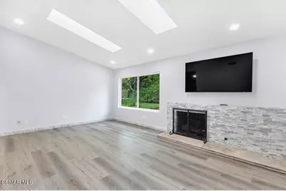 1443 Briarglen Avenue, Westlake Village, CA 91361 - Photo 2