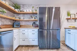 1161 Cavalier Ave, Simi Valley, CA 93065 - Photo 22