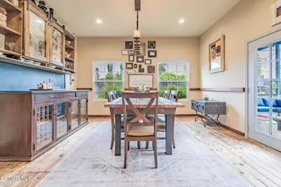 1161 Cavalier Avenue, Simi Valley, CA 93065 - Photo 24