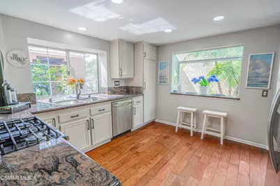 605 Brademas Court, Simi Valley, CA 93065 - Photo 10