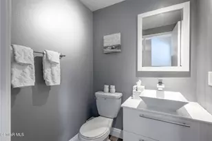 21901 Burbank Blvd, Woodland Hills, CA 91367 - Photo 16