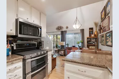 24829 Apple Street #E, Newhall, CA 91321 - Photo 14