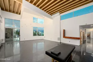 3681 Alomar Dr, Sherman Oaks, CA 91423 - Photo 8