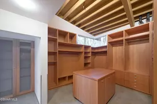 3681 Alomar Dr, Sherman Oaks, CA 91423 - Photo 30