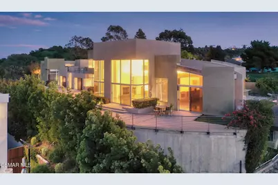 3681 Alomar Drive, Sherman Oaks, CA 91423 - Photo 2