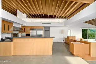 3681 Alomar Dr, Sherman Oaks, CA 91423 - Photo 12
