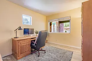 320 Hickory Grove Dr, Newbury Park, CA 91320 - Photo 26