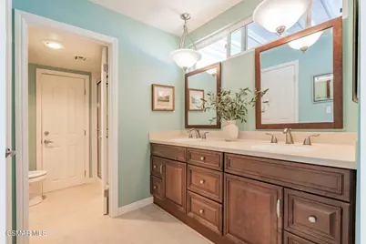 320 Hickory Grove Drive, Newbury Park, CA 91320 - Photo 36