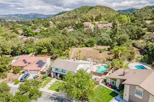 320 Hickory Grove Dr, Newbury Park, CA 91320 - Photo 76
