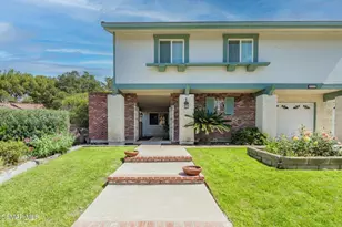 320 Hickory Grove Dr, Newbury Park, CA 91320 - Photo 2