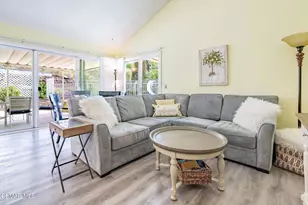 320 Hickory Grove Dr, Newbury Park, CA 91320 - Photo 20