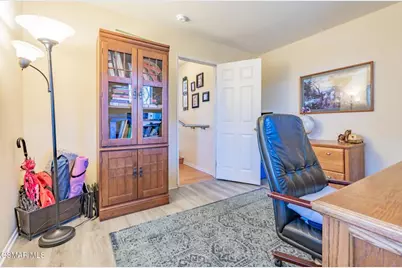 320 Hickory Grove Drive, Newbury Park, CA 91320 - Photo 32