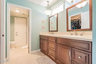 320 Hickory Grove Dr, Newbury Park, CA 91320 - Photo 44