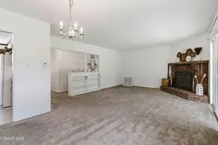 21331 Dumetz Rd, Woodland Hills, CA 91364 - Photo 14