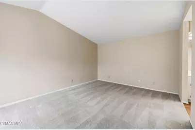 802 Congressional Road, Simi Valley, CA 93065 - Photo 22