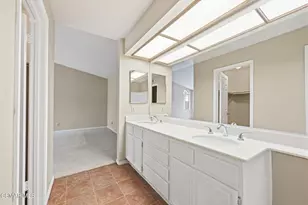 802 Congressional Rd, Simi Valley, CA 93065 - Photo 20