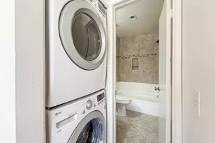 1752 E Avenida De Las Flores, Thousand Oaks, CA 91362 - Photo 36