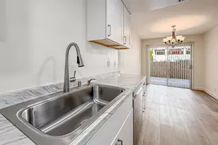 1752 E Avenida De Las Flores, Thousand Oaks, CA 91362 - Photo 28