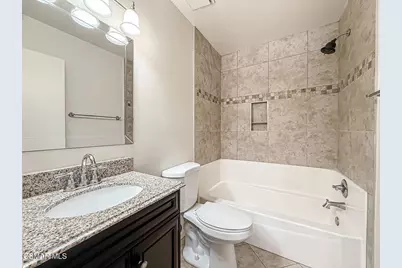 1752 E Avenida De Las Flores, Thousand Oaks, CA 91362 - Photo 38