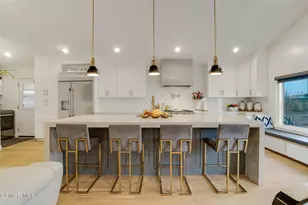 152 Via Rosal, Camarillo, CA 93012 - Photo 2