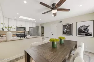 1137 Bright Glen Cir, Westlake Village, CA 91361 - Photo 12