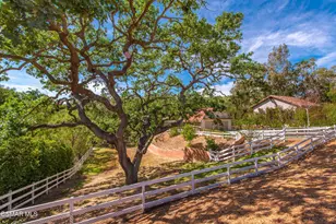 6007 Colodny Dr, Agoura Hills, CA 91301 - Photo 48