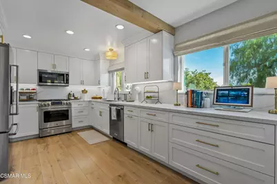 584 Fresh Meadows Road, Simi Valley, CA 93065 - Photo 10