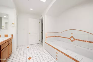 1217 Yale St, Santa Monica, CA 90404 - Photo 38