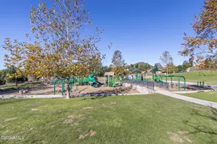 1541 Eucalyptus Cir, Thousand Oaks, CA 91360 - Photo 20