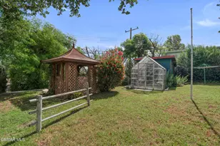 1430 Vaquero Dr, Simi Valley, CA 93065 - Photo 34