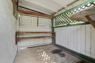 1430 Vaquero Dr, Simi Valley, CA 93065 - Photo 38