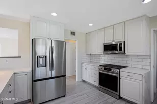 248 Cathy Dr, Newbury Park, CA 91320 - Photo 14