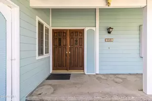 5506 Aurelia St, Simi Valley, CA 93063 - Photo 8