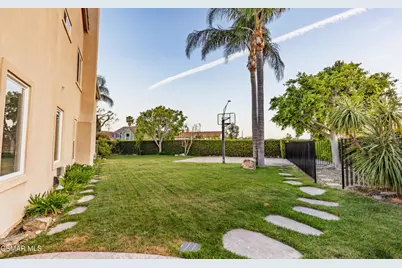 3261 Indian Creek Place, Simi Valley, CA 93063 - Photo 38