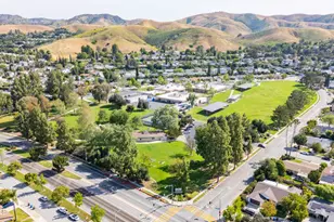 78 N Sabra Ave, Oak Park, CA 91377 - Photo 32