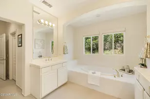 57 E Boulder Creek Rd, Simi Valley, CA 93065 - Photo 38