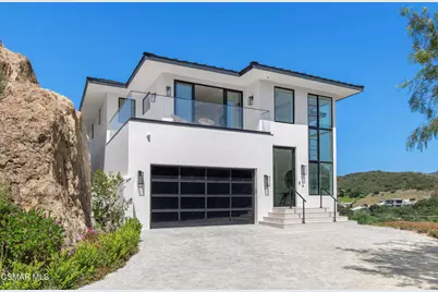118 Giles Road, Lake Sherwood, CA 91361 - Photo 2
