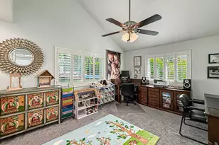 3042 N Geronimo Ave, Simi Valley, CA 93063 - Photo 10