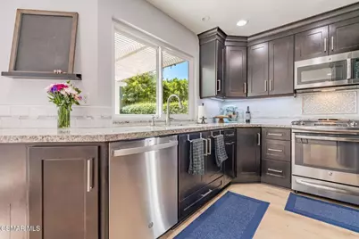 12418 Sunnyglen Drive, Moorpark, CA 93021 - Photo 26