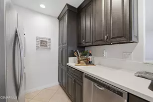 1141 Landsburn Cir, Westlake Village, CA 91361 - Photo 10