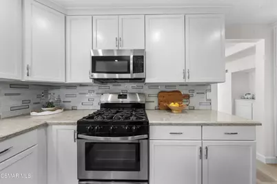 619 Kendale Lane, Thousand Oaks, CA 91360 - Photo 22