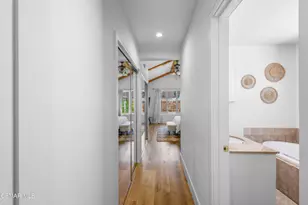 7039 Sylvia Ave, Reseda, CA 91335 - Photo 14