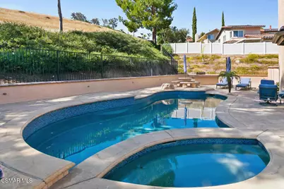 5625 Maricopa Drive, Simi Valley, CA 93063 - Photo 24