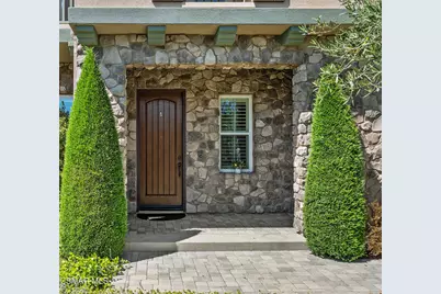 7375 Elk Run Way, Moorpark, CA 93021 - Photo 2