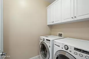 7375 Elk Run Way, Moorpark, CA 93021 - Photo 22