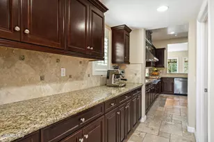 7375 Elk Run Way, Moorpark, CA 93021 - Photo 16