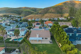 29930 Eastvale Ct, Agoura Hills, CA 91301 - Photo 26